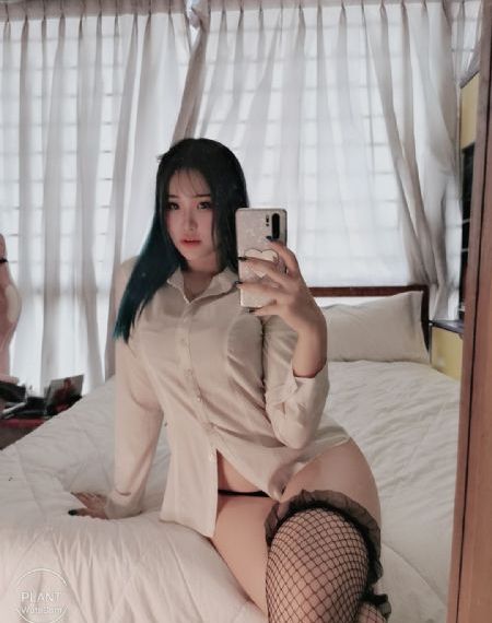 欧美四级浪漫咖啡店_HD高清完整版播放