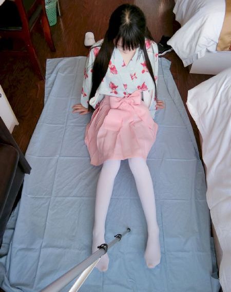 欧美按摩男士腹部_4K全集免费播放